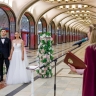 Три церемонии бракосочетания прошли на станции метро «Маяковская» 22 марта
