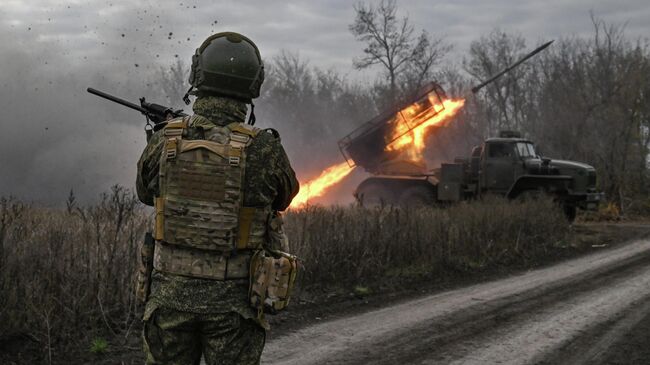 ВС России наносят поражение ВСУ в лесных массивах на окраине Купянска