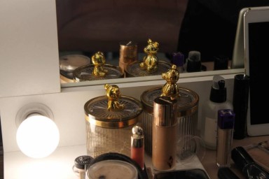 Красота требует жертв. Почему в Пермском крае продают салоны красоты?