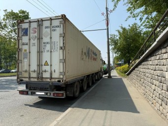 Большегрузам будет официально запрещён въезд по Владивосток