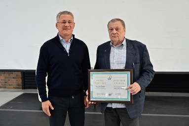 Радий Хабиров предложил изучать географию в школах на практике