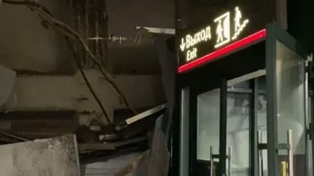 Андрей Хорт: На Ладожском вокзале никто не пострадал, путь перекроют до устранения обрушения