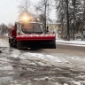 В Ярославле убирают улицы после снегопада