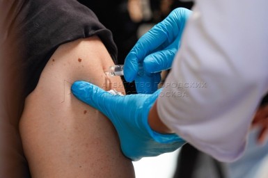 Более 36,8 млн россиян привиты против гриппа в рамках кампании по вакцинации