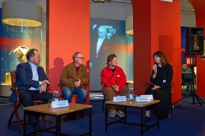В Музее современной истории России прошла творческая встреча с режиссером сериала «Тихий Дон» Сергеем Урсуляком