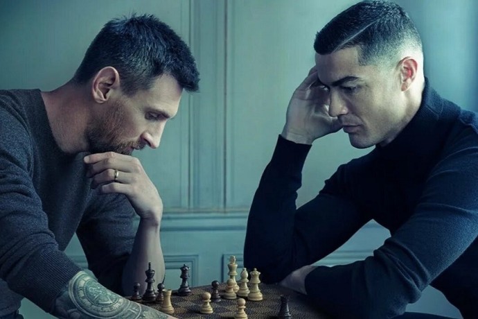 Месси и Роналду оказались в списке кандидатов на попадание в команду года Месси и Роналду оказались в списке кандидатов на попадание в команду года