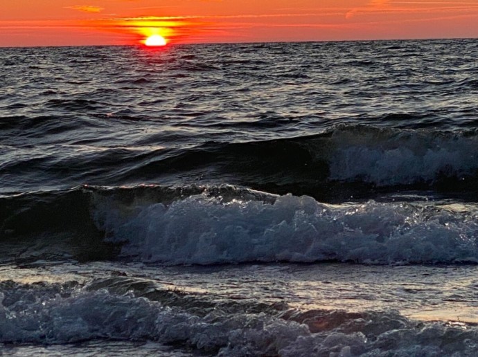 Нелегальные и опасные базы отдыха обнаружили в Костромской области