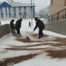 В районе Улан-Удэ управляющие компании стали убирать снег