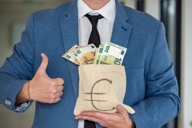 Кредитный ренессанс: Германия балансирует между потреблением и долговой пропастью