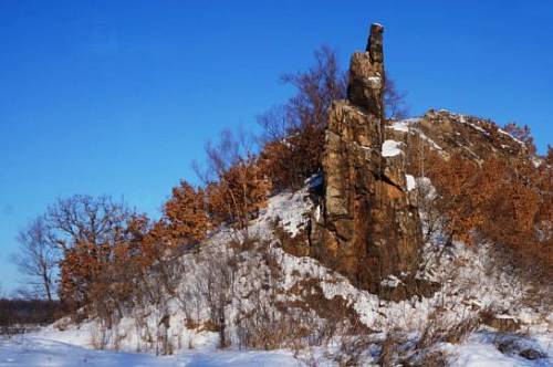 Археологические памятники вдоль Амура попадут в российско-китайские атласы Археологические памятники вдоль Амура попадут в российско-китайские атласы