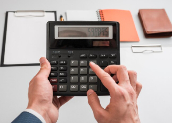 Амурчане могут до декабря подать заявление о переводе пенсионных накоплений Амурчане могут до декабря подать заявление о переводе пенсионных накоплений