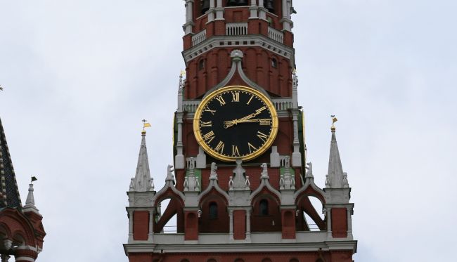 В Кремле назвали причину паузы в переговорах с Киевом