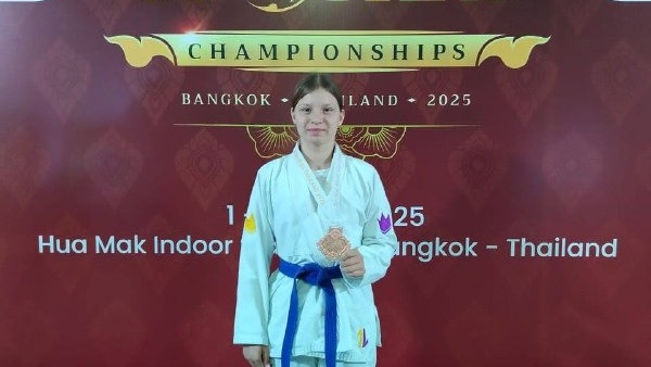 Школьница из Башкирии завоевала бронзу чемпионата мира по джиу-джитсу Школьница из Башкирии завоевала бронзу чемпионата мира по джиу-джитсу