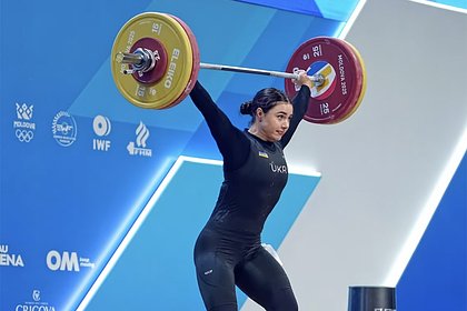 Глава федерации тяжелой атлетики обратился к отказавшейся от фото с россиянкой украинке