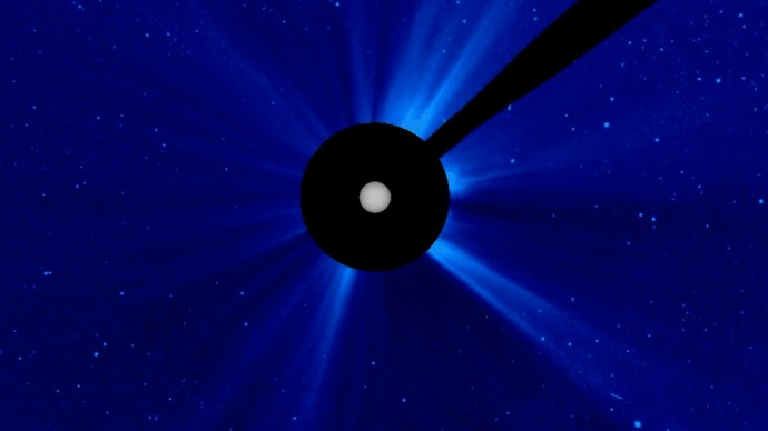 На Солнце произошел крупный взрыв днем 8 января: неизвестный источник на обратной стороне звезды На Солнце произошел крупный взрыв днем 8 января: неизвестный источник на обратной стороне звезды