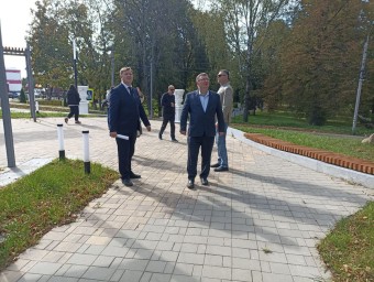 Ярославский «Губернаторский контроль» проверил ремонт автостанции и школы в Некрасовском округе