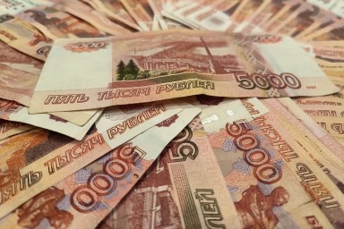 Долги компаний по страховым взносам за год выросли до 352 млрд рублей