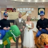 В Башкирии гости пришли на свадьбу в костюмах тигра, динозавра и сумоиста