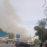 В Южно-Сахалинске на проспекте Мира загорелся частный дом