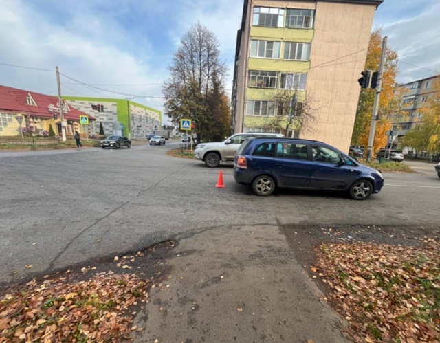 В Рузаевке водитель "Опель Зафира" сбил женщину на переходе В Рузаевке водитель "Опель Зафира" сбил женщину на переходе