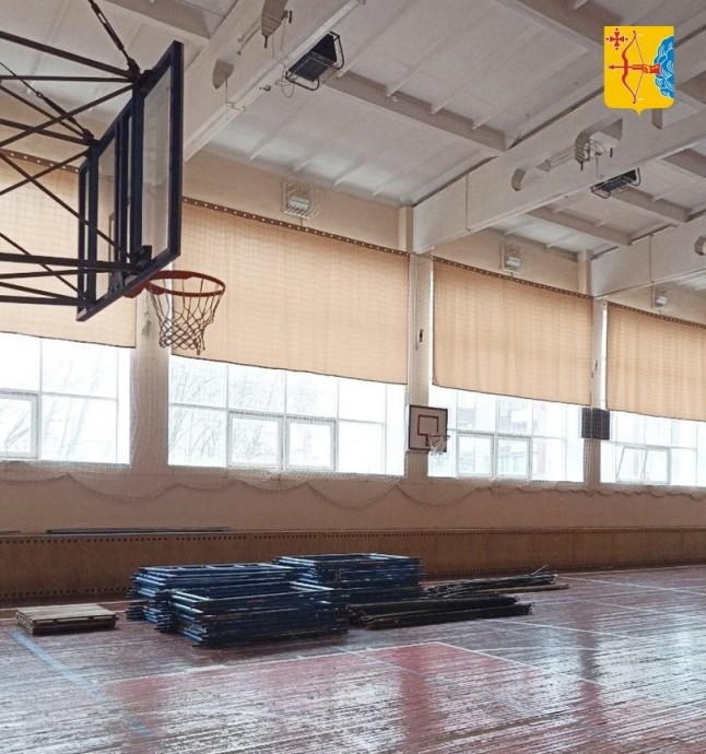 В кировской спортшколе «Салют» начался ремонт баскетбольного зала