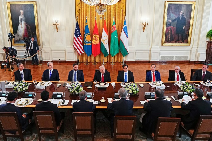 Джабаров объяснил, зачем Трамп встречался с президентами экс-союзных республик Джабаров объяснил, зачем Трамп встречался с президентами экс-союзных республик