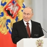 Путин поздравил россиян с Днем России