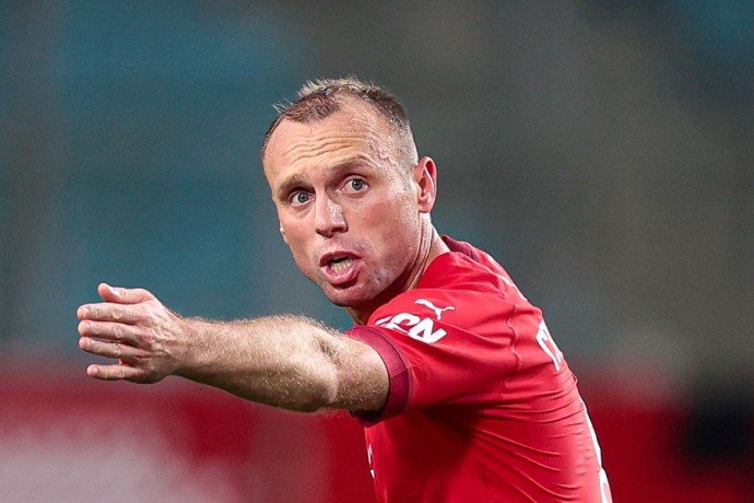 Бывший капитан "Спартака" Глушаков признался в воровстве Бывший капитан "Спартака" Глушаков признался в воровстве