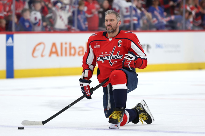 "Вашингтон" с Овечкиным в овертайме уступил "Детройту"