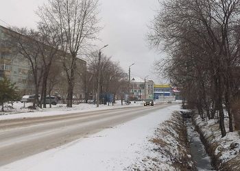 В Благовещенск в середине апреля вернулась зима