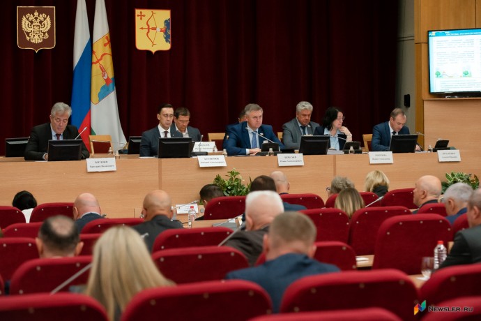 В Кировской области вырастут штрафы за детей в барах и снег на крышах