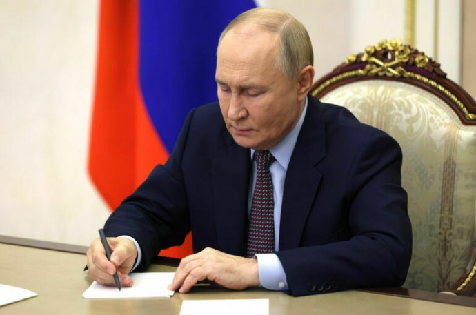 Путин подписал указ о помощи семьям пропавших без вести участников СВО