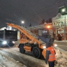 Коммунальные службы круглосуточно чистят снег в Туле