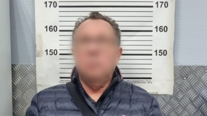 В Петербурге задержали мужчину, которого объявили в розыск за присвоение 1 млн евро В Петербурге задержали мужчину, которого объявили в розыск за присвоение 1 млн евро