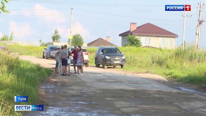Многодетные семьи из Северного Заречья прожили еще год без дорог и автобусов