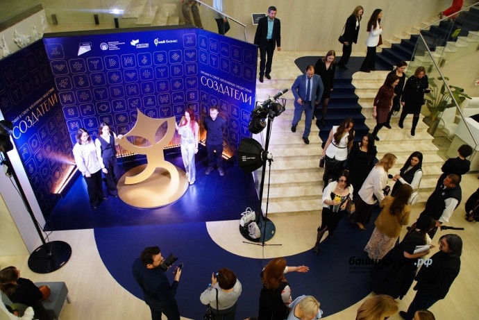 Видеоигры, одежда, кино: в Уфе открылась выставка креативных проектов