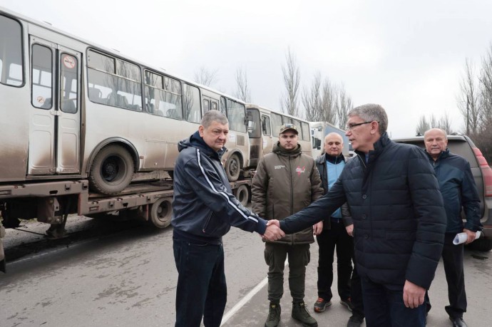 Дмитрий Миляев поблагодарил участников гуманитарного конвоя в новые регионы Дмитрий Миляев поблагодарил участников гуманитарного конвоя в новые регионы