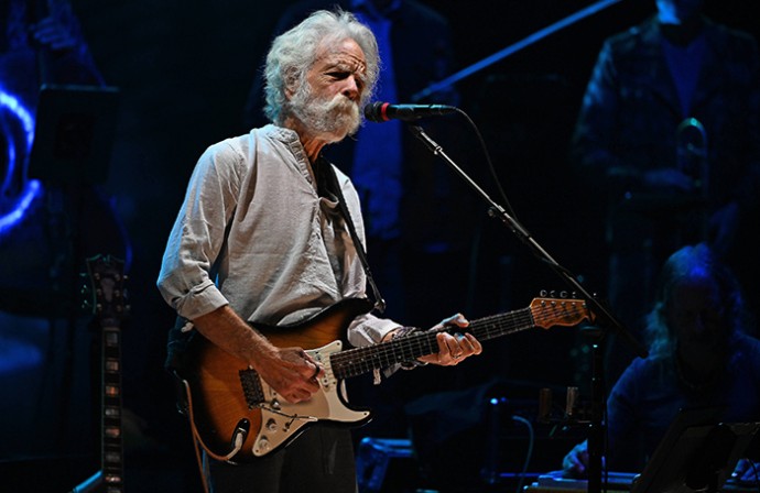 Умер сооснователь Grateful Dead Боб Вейр