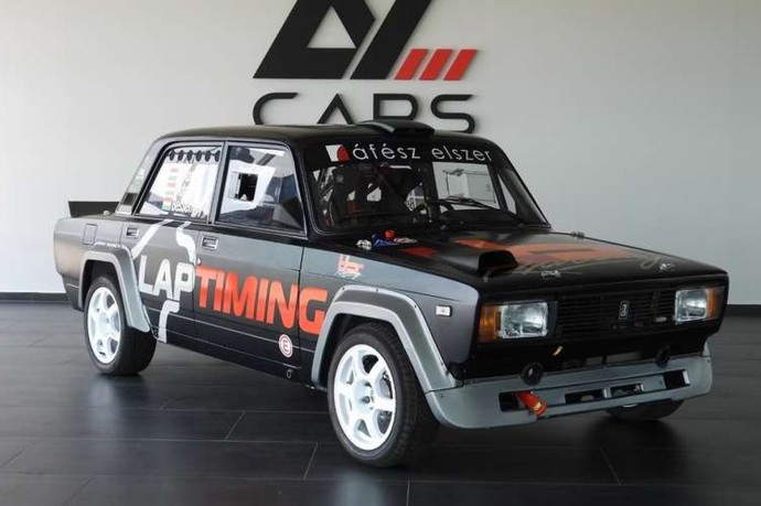 В Германии начались торги за раллийный ВАЗ-2105 времен СССР В Германии начались торги за раллийный ВАЗ-2105 времен СССР