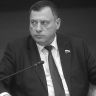 Депутаты почтили минутой молчания память Юрия Николаевича Швыткина
