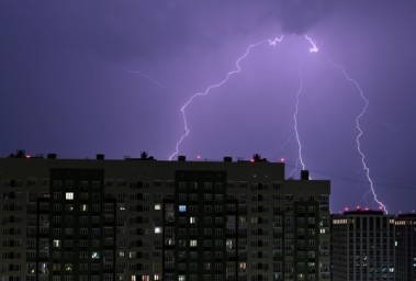 В столице из-за грозы объявлен жёлтый уровень погодной опасности
