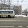 В Саранске водитель автобуса не закрыл дверь, и из салона выпала пожилая женщина