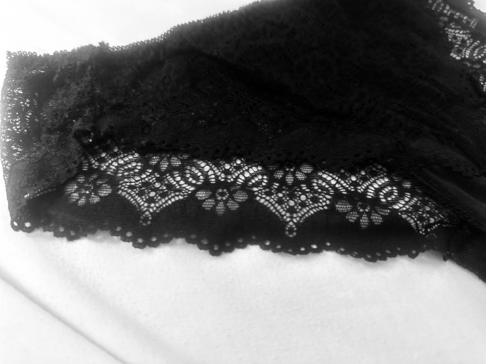 Костромичка украла нижнее белье у начальника и носила сама Костромичка украла нижнее белье у начальника и носила сама