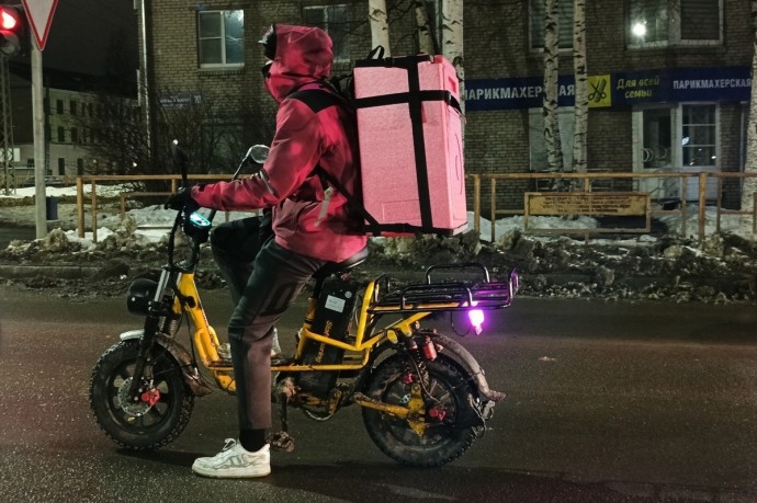 В Карелии курьерам готовы предлагать более 50 тысяч рублей за неполный рабочий день