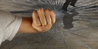 Стрельба и нож: в Астрахани задержали участников массовой драки