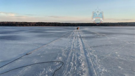 На Суходольском озере мужчина погиб, пытаясь спасти собаку, провалившуюся под лёд