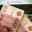 Россиянам в июне дадут один раз по 10 000 рублей от СФР. Названа дата прихода денег на карту