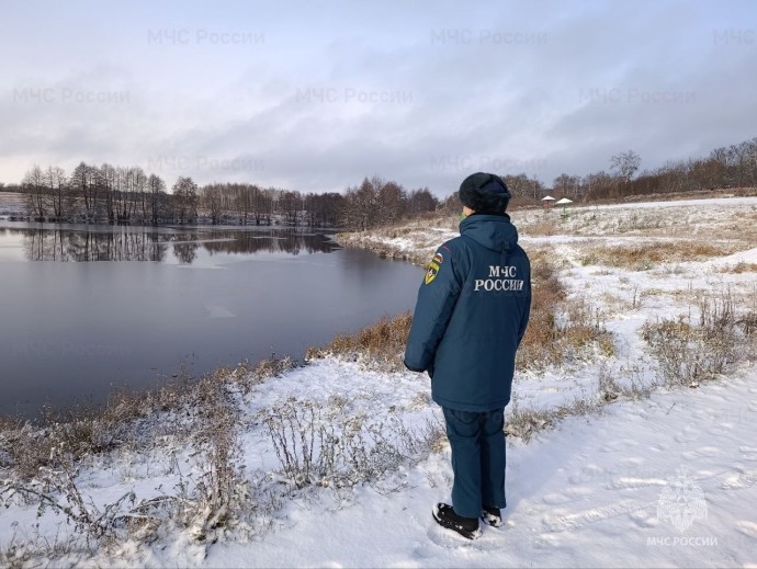 Спасатели предупреждают туляков об опасности выхода на первый лёд