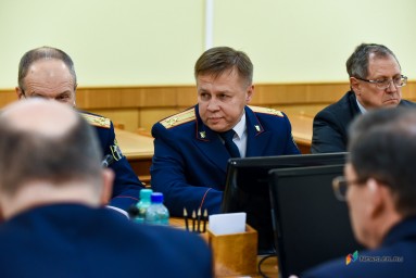 Виноградову подписали рапорт, но с отложением до конца июня?