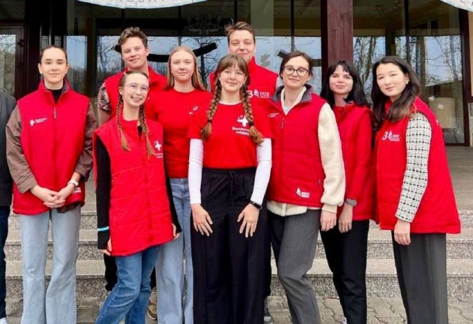 Волонтёры-медики ДВФУ оказали помощь жителям и гостям кампуса более 150 раз